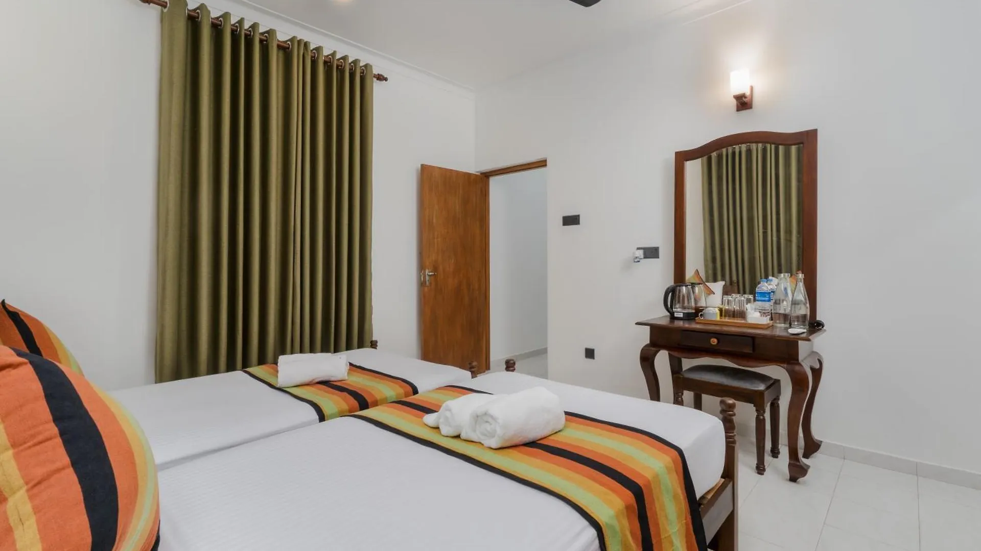 *** Ξενοδοχείο Paradise Holiday Village Νεγκόμπο Σρι Λάνκα