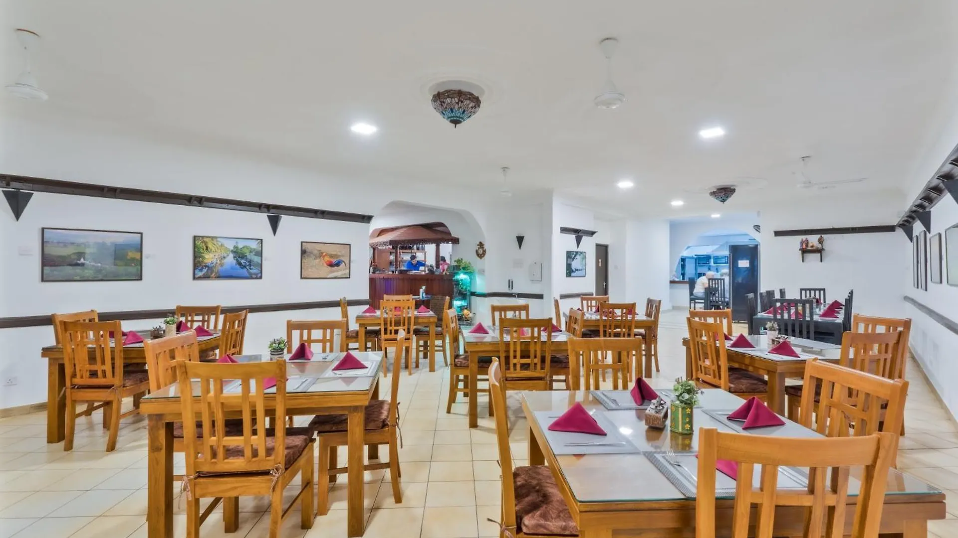 Paradise Holiday Village Νεγκόμπο 3*,