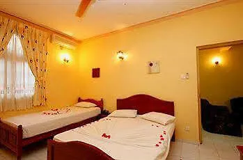Paradise Holiday Village Negombo 3*,  Sri Lanka