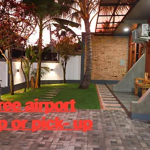 Airport Colombo Pocket Paradise Отель