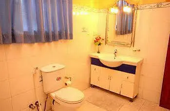 Paradise Holiday Village Negombo 3*,